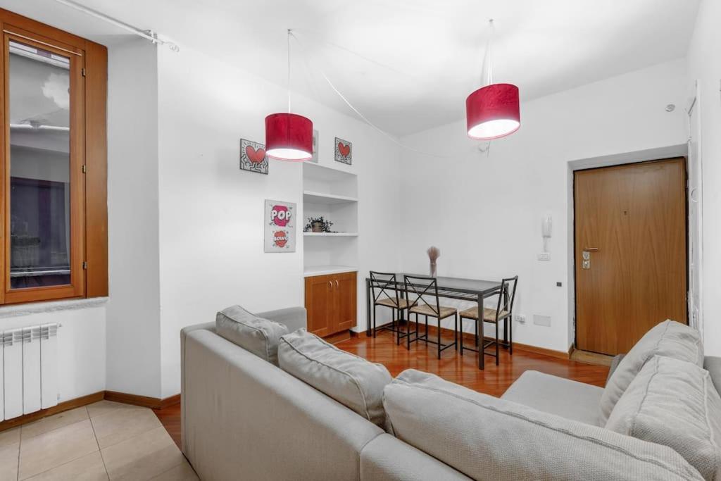 Homely Flat St Lorenzo Milano Esterno foto